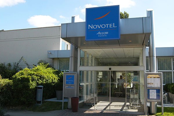 Hospitality Digital Signage at Chain Hotel Novotel, France
